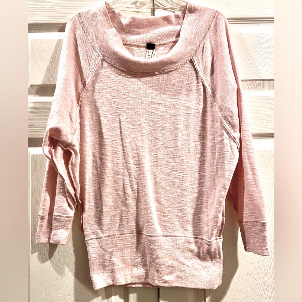 Free People XS We The Free Palisades Off The Shoulder Pink Shirt Sweater